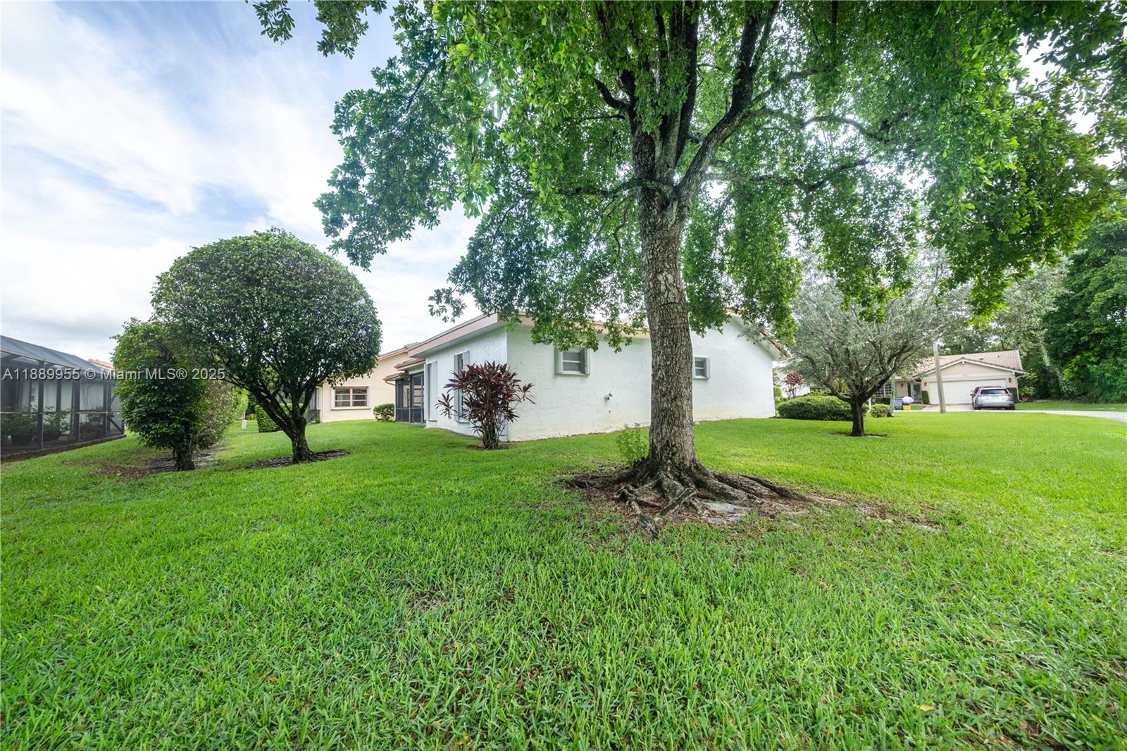 7747 Cloverfield Circle Boca Raton, FL 33433 - Photo 29 of 40 Gallery Image 29
