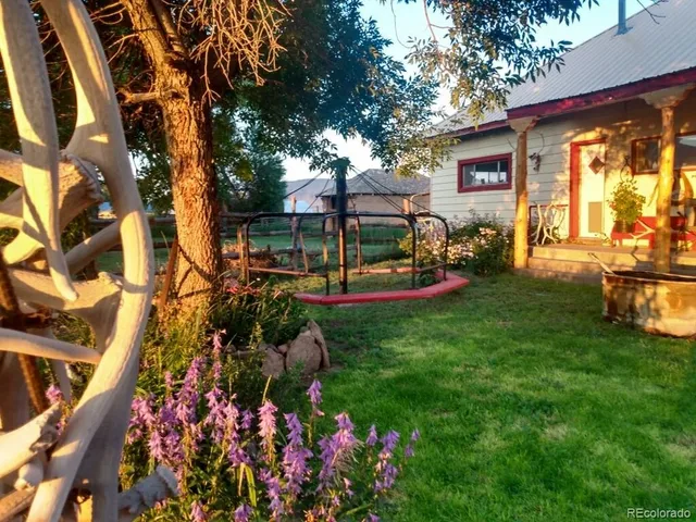 a view of a house with swimming pool