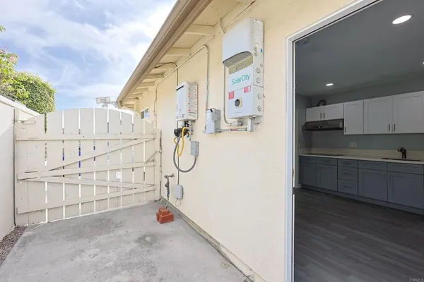 a view of a storage & utility room