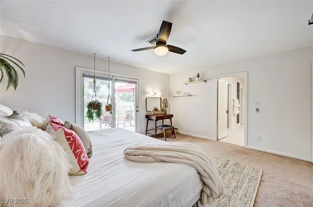 $2,798 | 2400 La Solana Way, Las Vegas, NV 89102