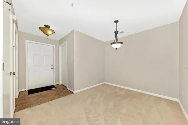 $2,200 | 13205 Cloppers Mill Drive, Unit 13D, Germantown, MD 20874