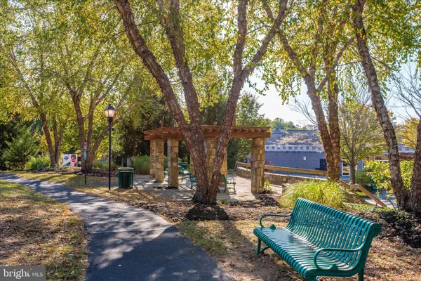 $2,200 | 13205 Cloppers Mill Drive, Unit 13D, Germantown, MD 20874