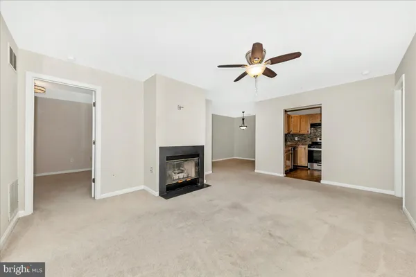 $2,200 | 13205 Cloppers Mill Drive, Unit 13D, Germantown, MD 20874