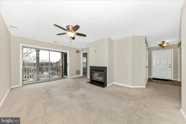 $2,200 | 13205 Cloppers Mill Drive, Unit 13D, Germantown, MD 20874
