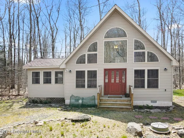 a view of a lake with outdoor space
