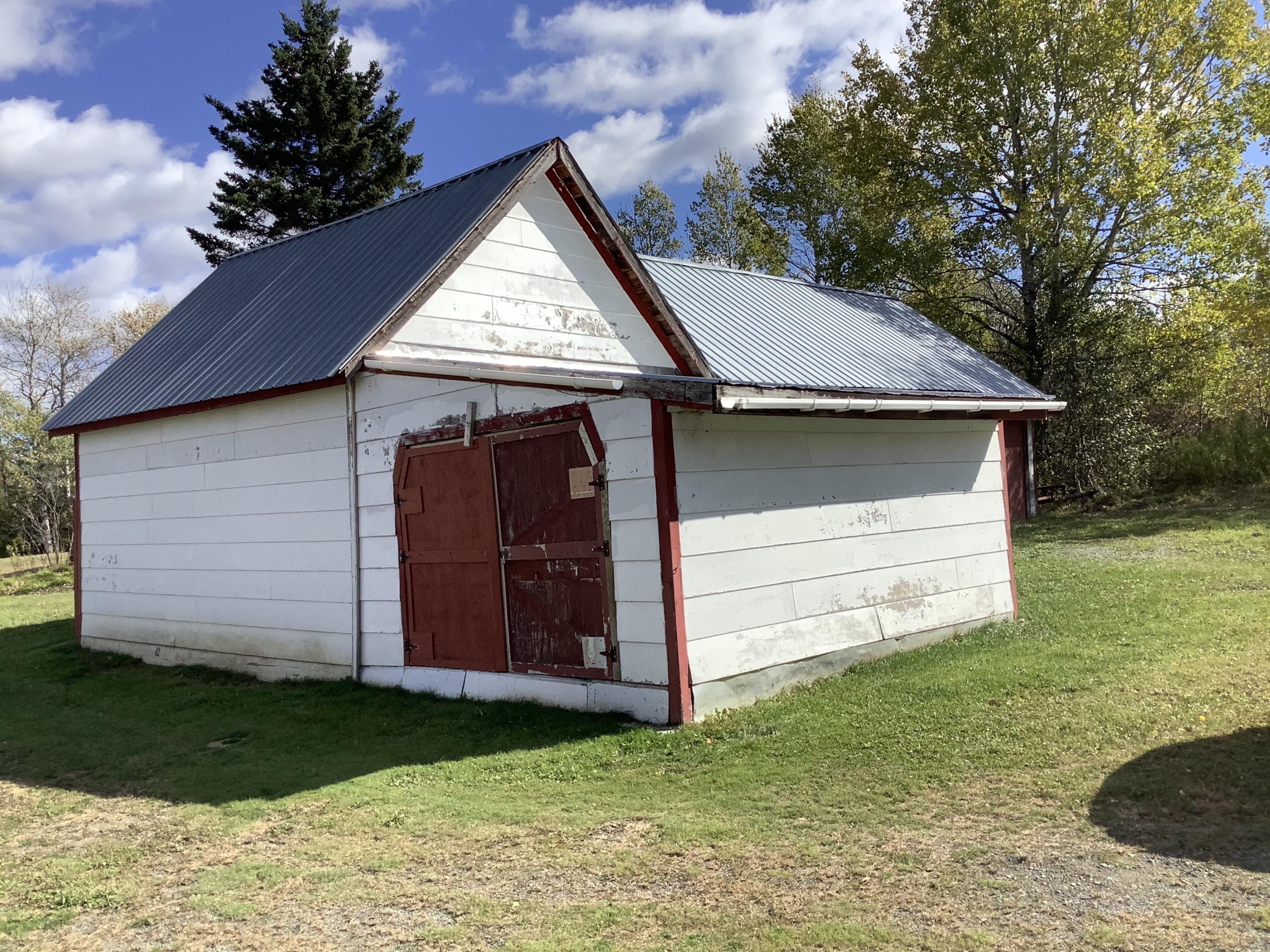 922 B Road Ludlow, ME 04730 - Photo 18 of 32 8D7F8DC7-2224-42A9-9C04-ECFFC87B41BA
