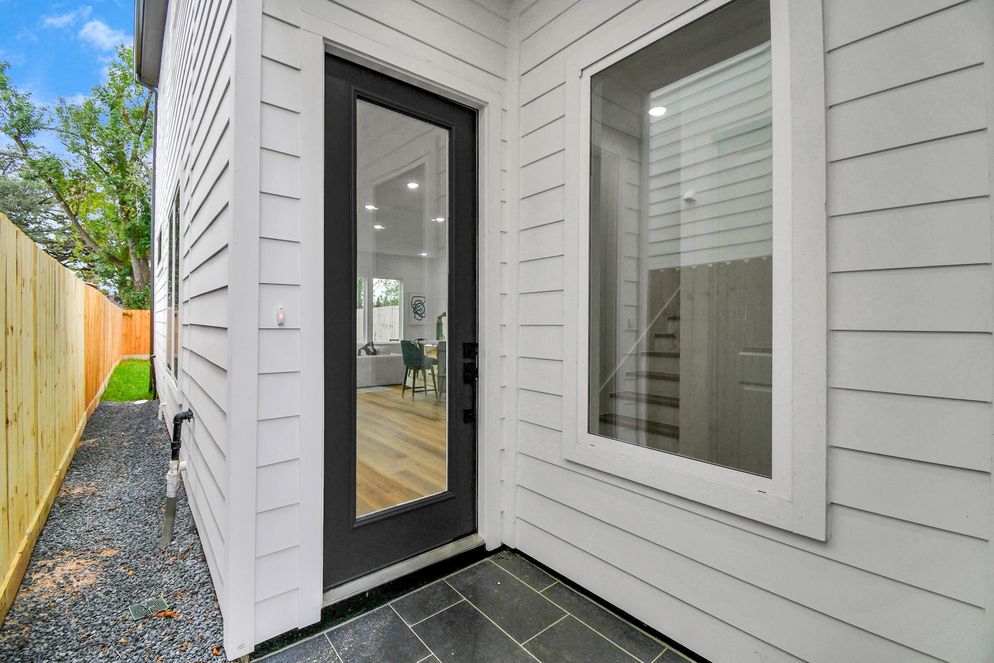 2610 Vance Street Houston, TX 77093 - Photo 4 of 30 a view of front door of house