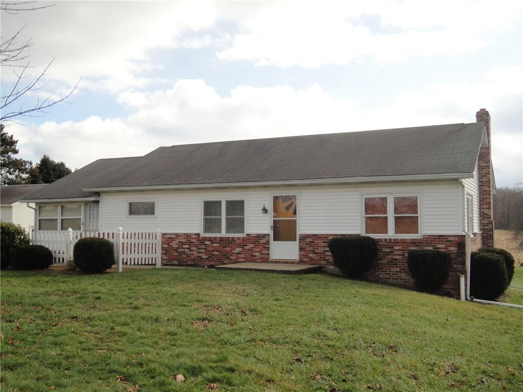 186 Elliott Road Grove City, PA 16127 - Photo 2 of 13 Gallery Image 2