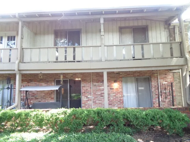 $1,295 | 2585 Marilee Lane, Unit 2, Houston, TX 77057