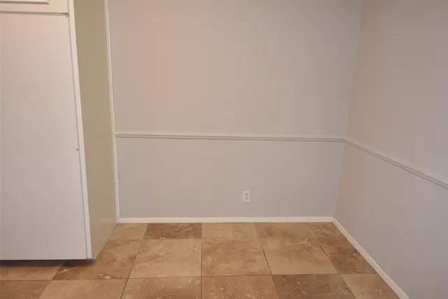 $1,295 | 2585 Marilee Lane, Unit 2, Houston, TX 77057