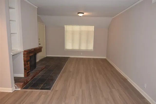 $1,295 | 2585 Marilee Lane, Unit 2, Houston, TX 77057