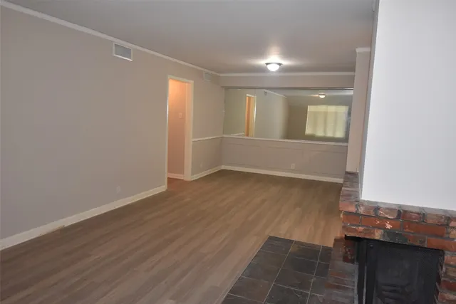 $1,295 | 2585 Marilee Lane, Unit 2, Houston, TX 77057