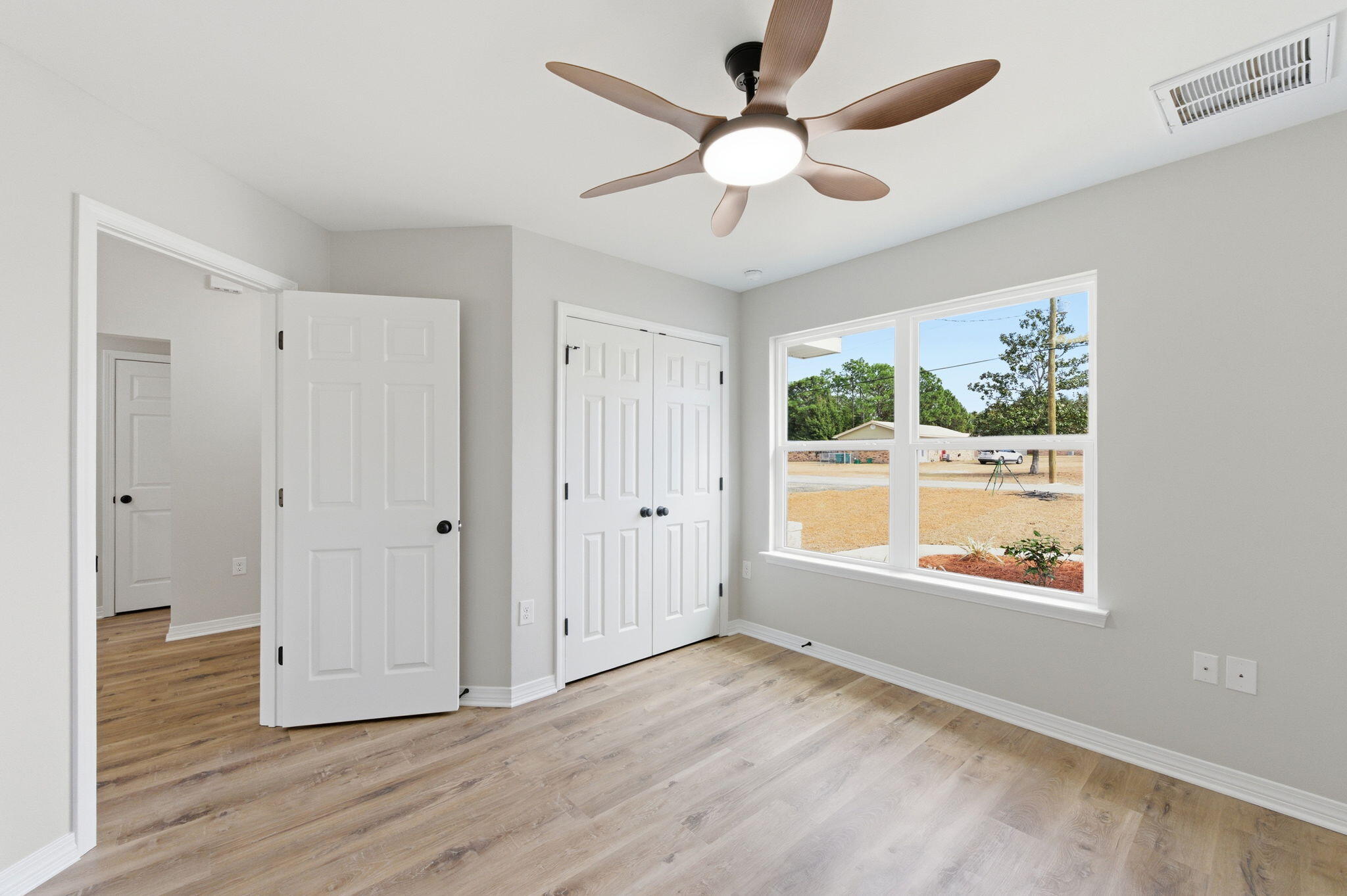 101 Stephens Lane, Unit B Crestview, FL 32539 - Photo 22 of 33 28-web-or-mls-6158-sundew-st