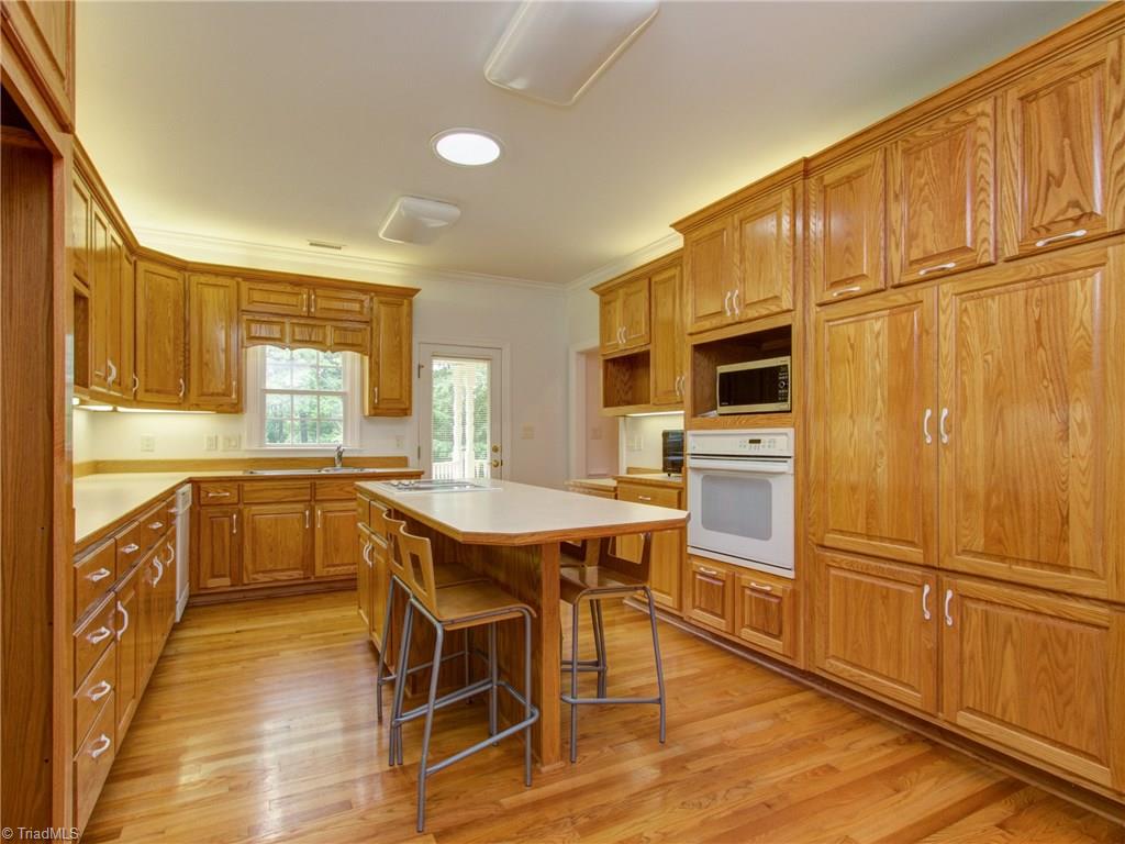 1037 Quaker Ridge Road Mebane, NC 27302 - Photo 4 of 25 Gallery Image 4