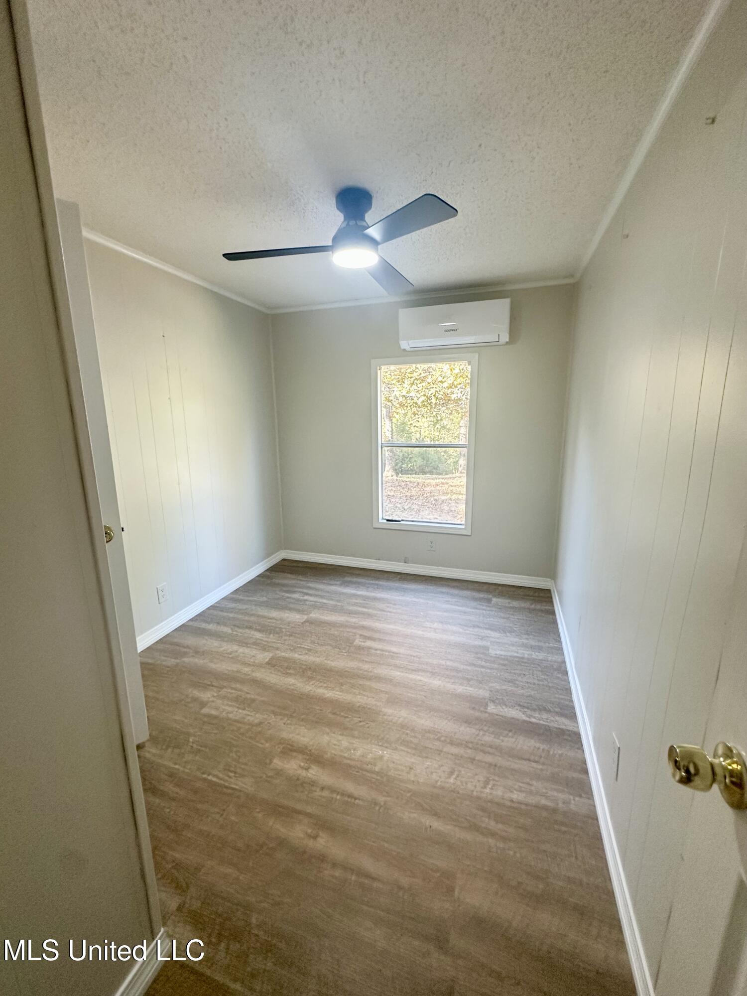 31 Walter Penton Road Carriere, MS 39426 - Photo 6 of 12 IMG_4653