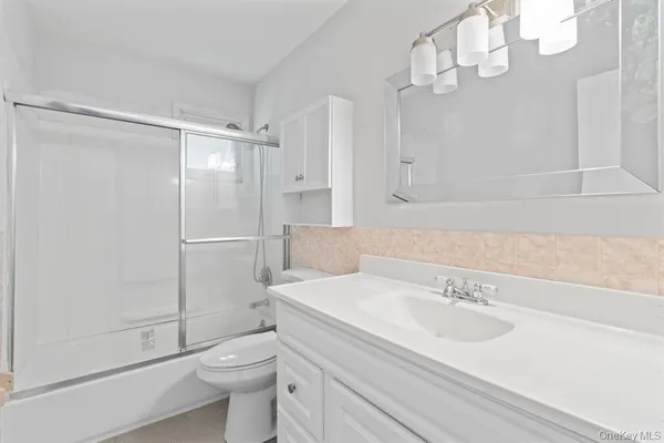 $3,800 | 49 Georgia Street, Unit A, East Northport, NY 11731