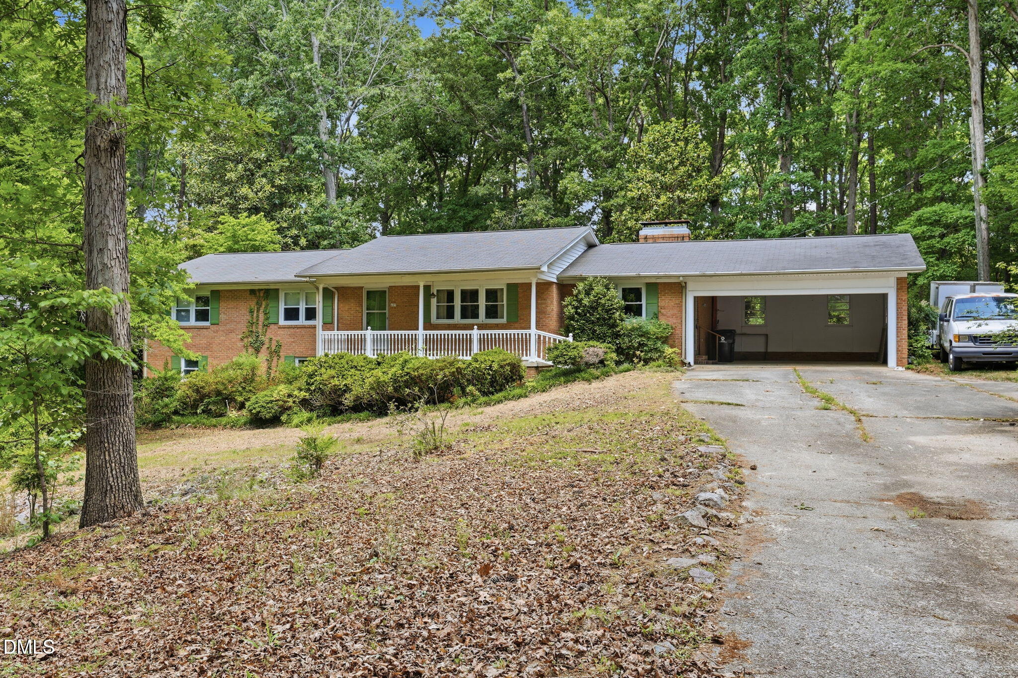 609 Canterbury Road Sanford, NC 27330 - Photo 13 of 38 1-web-or-mls-9L1A0624 F Ben Martin