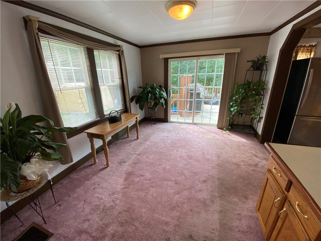 146 Manor Road Pittsburgh, PA 15237 - Photo 9 of 21 Gallery Image 9