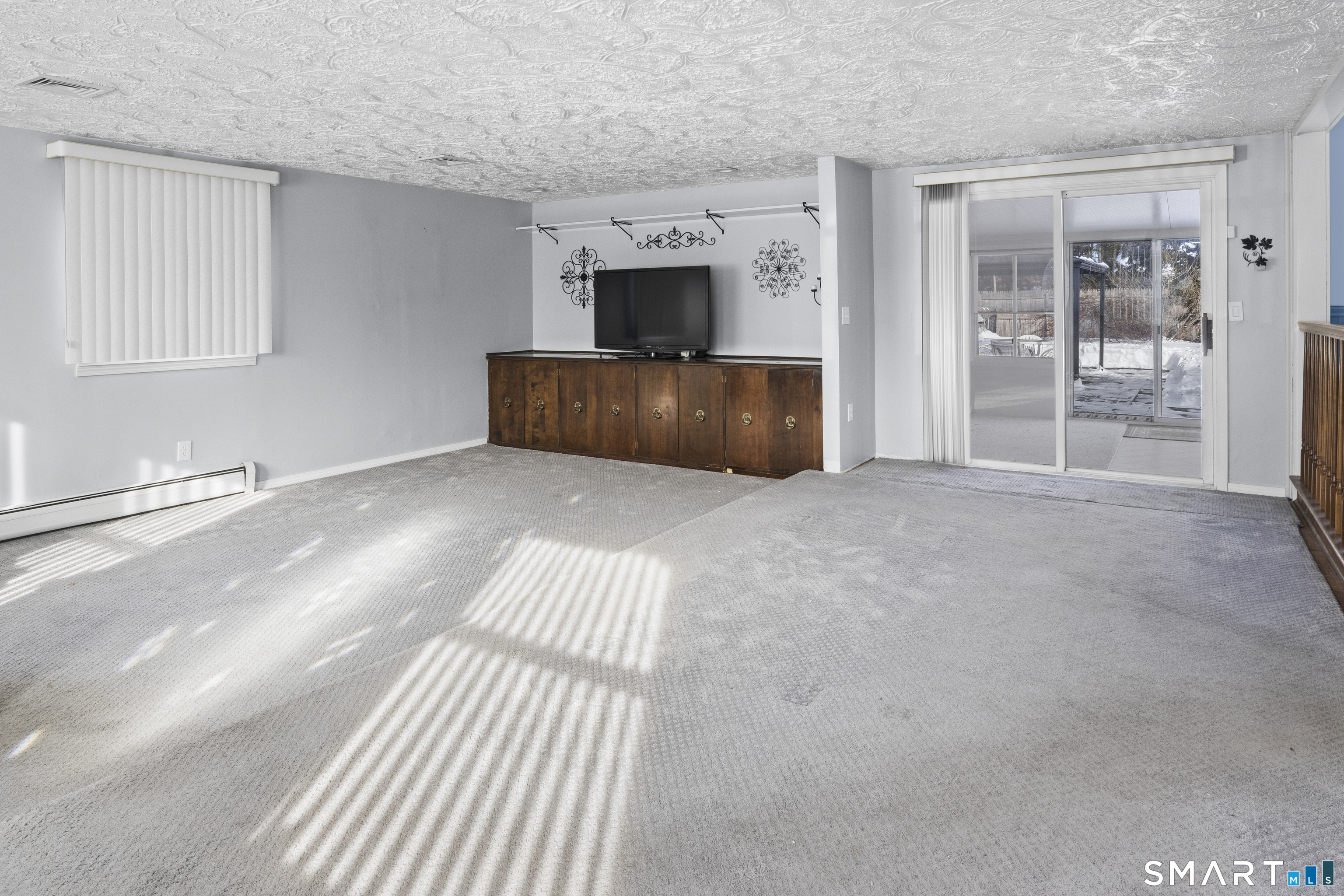 5 Sparkle Street Enfield, CT 06082 - Photo 8 of 37