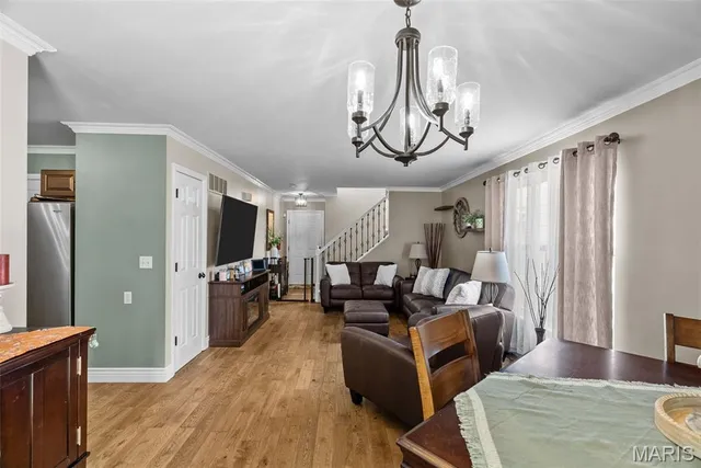 $278,000 | 1069 Big Bend Crossing Drive, Manchester, MO 63088