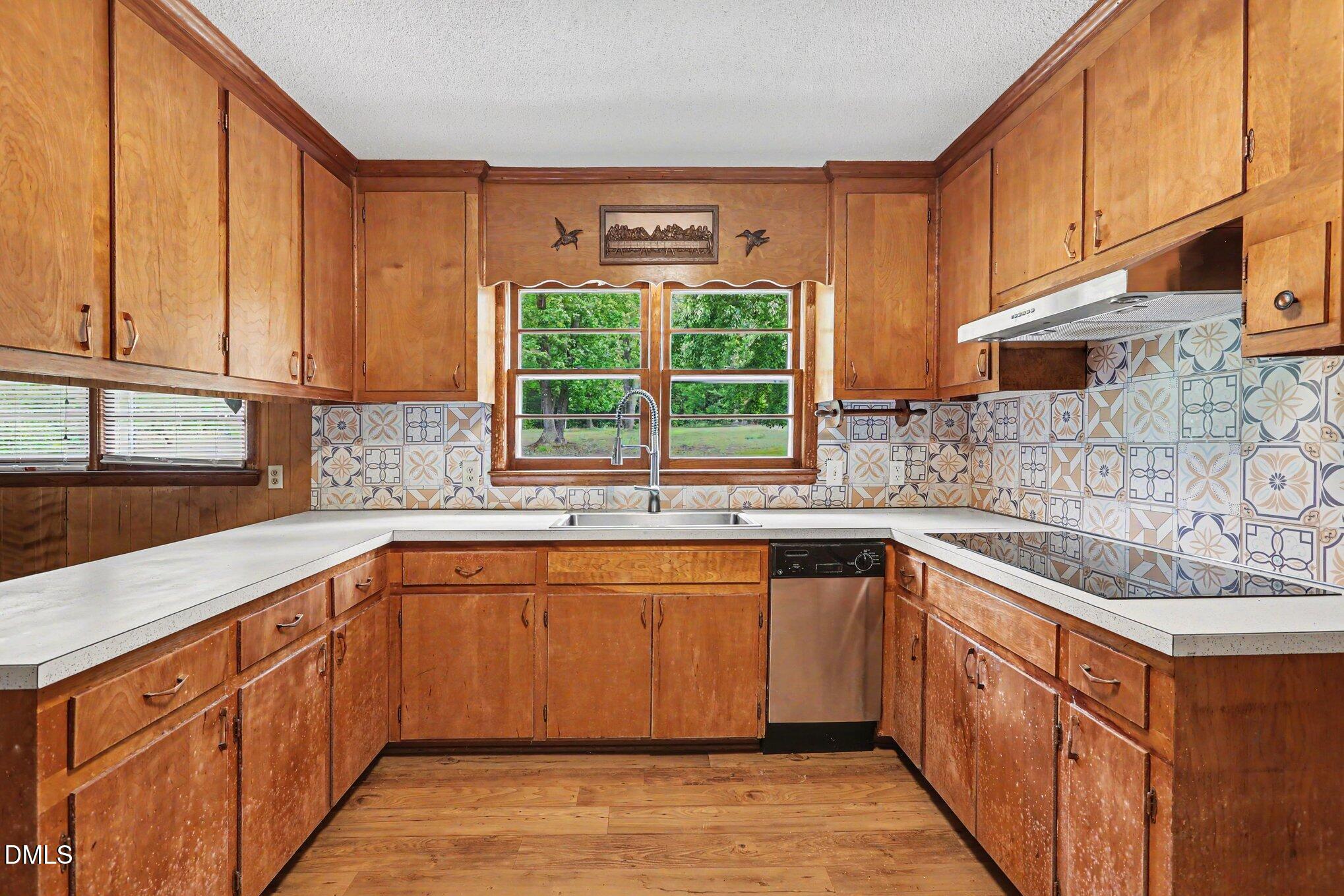 6725 Wimberly Road Willow Spring, NC 27592 - Photo 15 of 29 010_file_4741