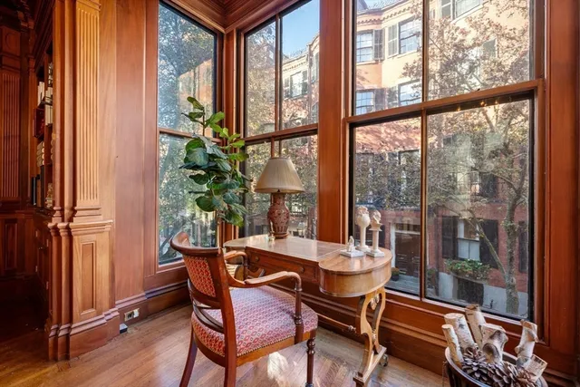 $16,000,000 | 22 Louisburg Square, Boston, MA 02108