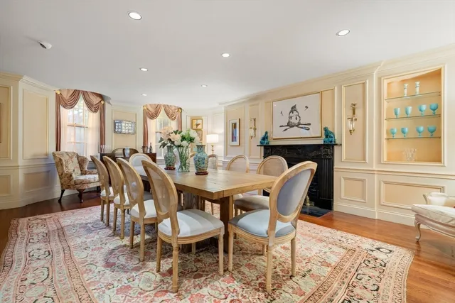 $16,000,000 | 22 Louisburg Square, Boston, MA 02108