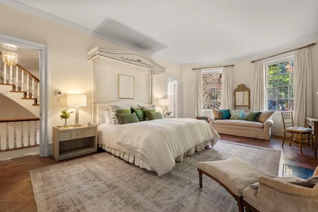 $16,000,000 | 22 Louisburg Square, Boston, MA 02108