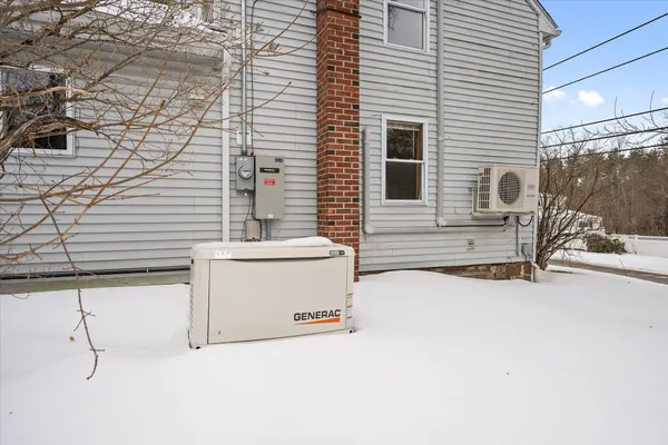 $249,900 | 42 Coldbrook Road, Hampden, ME 04444