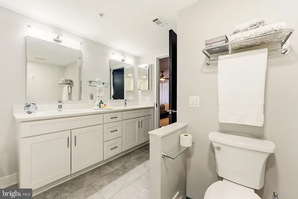 $830,000 | 12025 New Dominion Parkway, Unit LL103, Reston, VA 20190