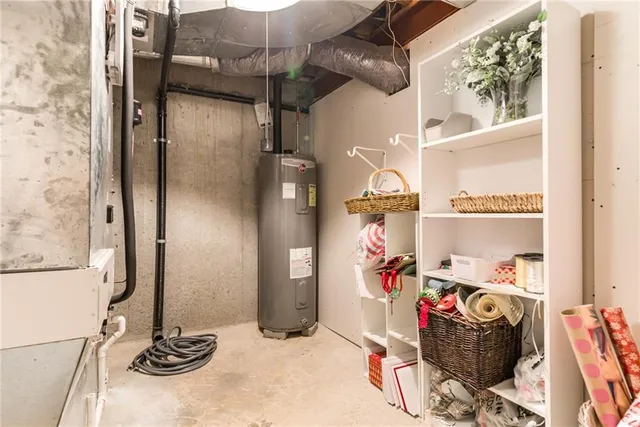 $695,000 | 1205 East 203rd Street, Belton, MO 64012