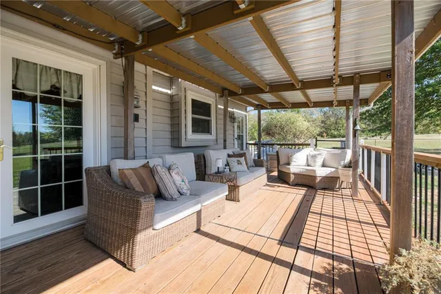 $695,000 | 1205 East 203rd Street, Belton, MO 64012