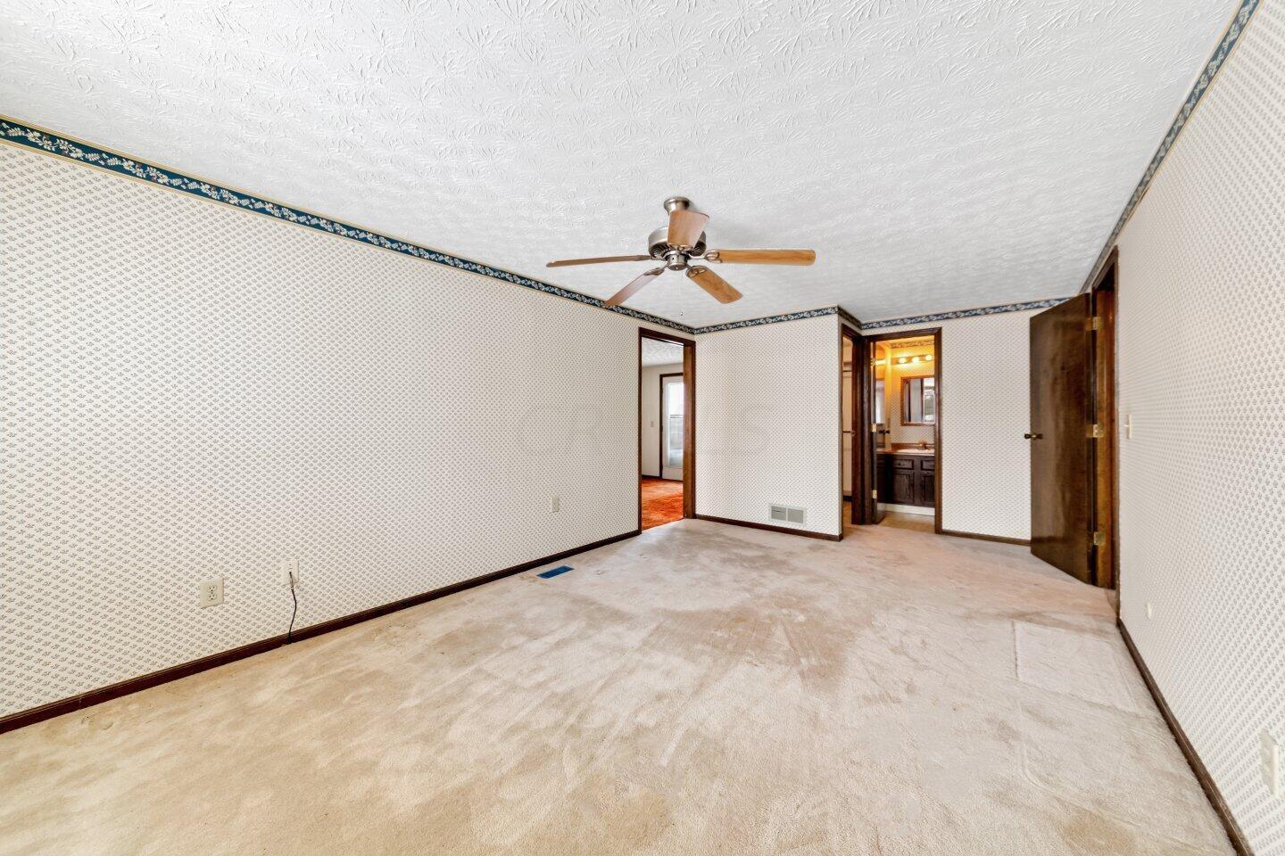 529 Clotts Road Columbus, OH 43230 - Photo 23 of 40 5D9A4781.jpg-SMALL