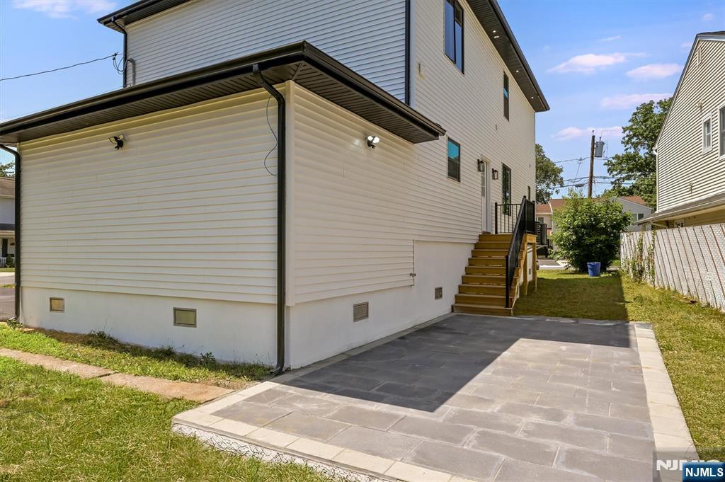 6 Patton Court Rochelle Park, NJ 07662 - Photo 38 of 43
