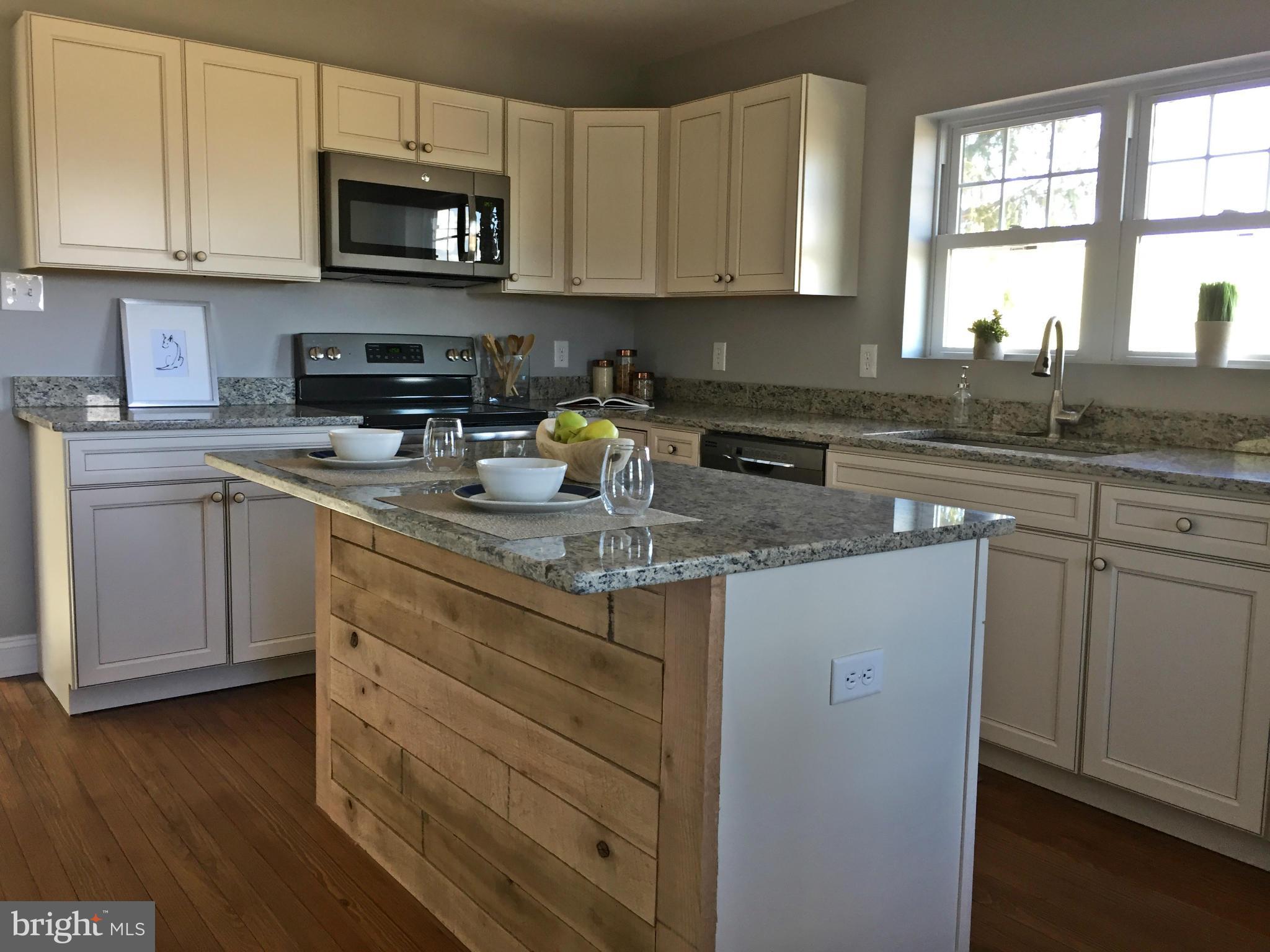 14410 Barkdoll Road Hagerstown, MD 21742 - Photo 2 of 30 Spacious kitchen