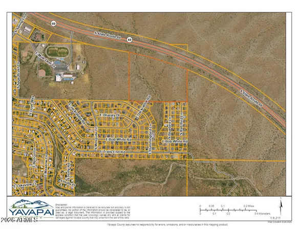 a black and white photo of a room