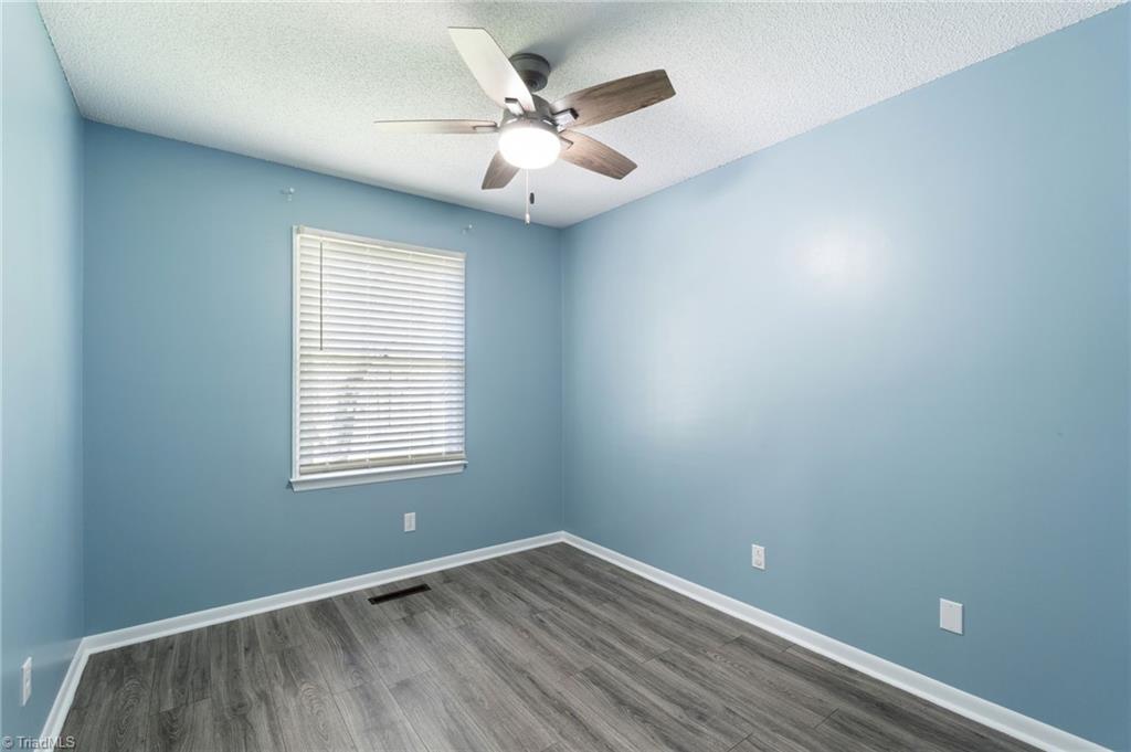 3712 North Old 52 Road Pinnacle, NC 27043 - Photo 22 of 38