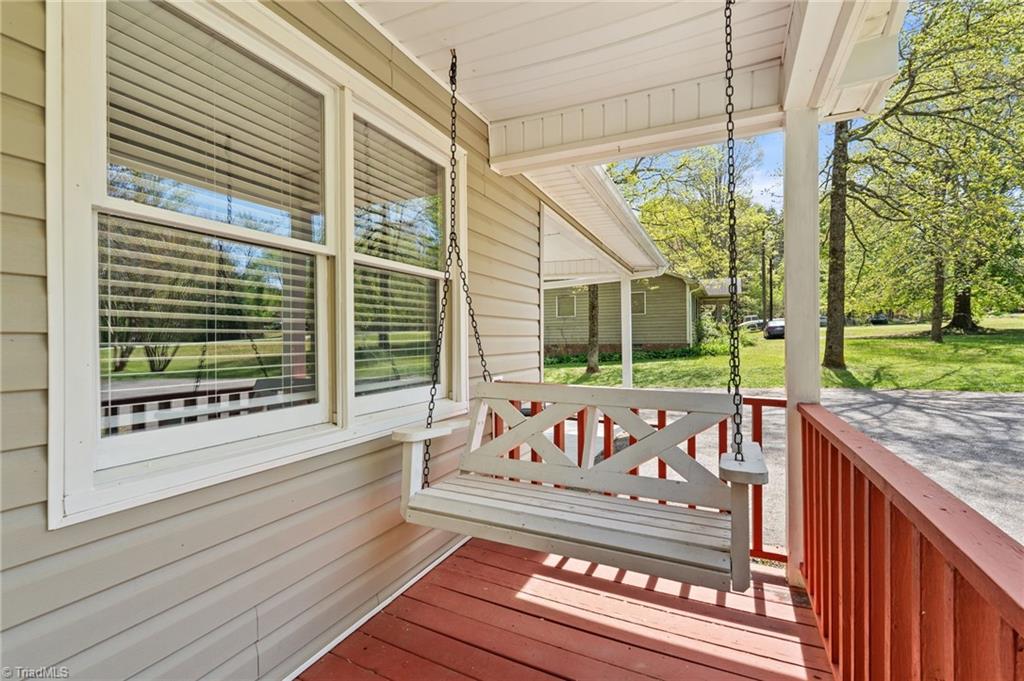 3712 North Old 52 Road Pinnacle, NC 27043 - Photo 6 of 38