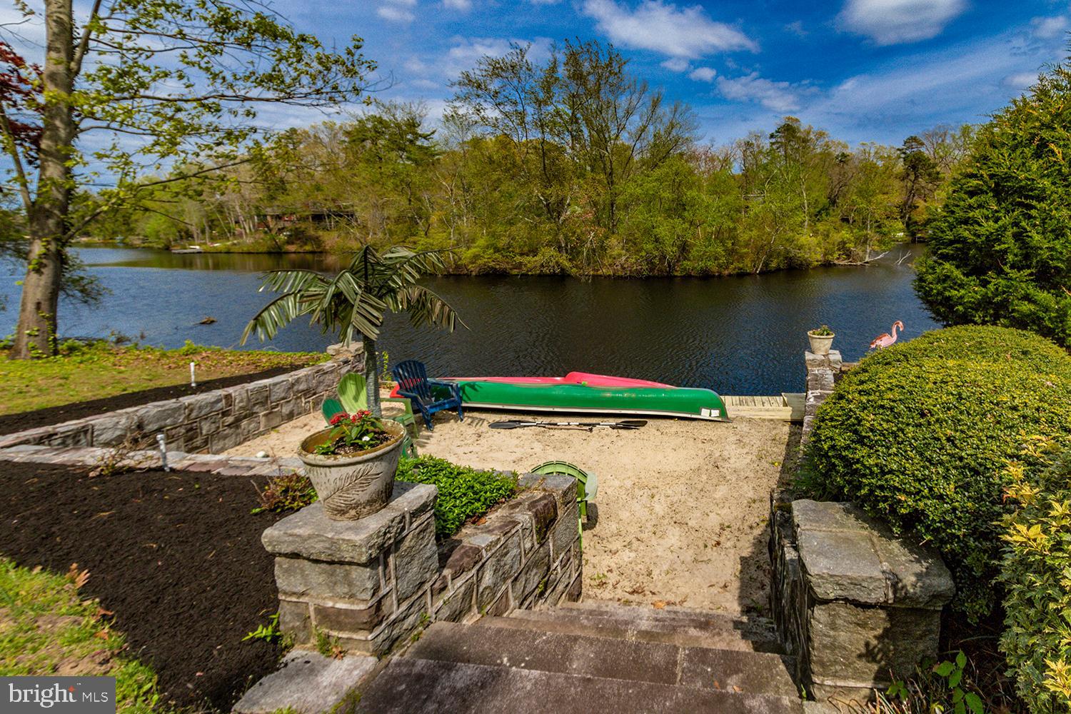 14 West Lake Avenue Medford, NJ 08055 - Photo 30 of 37 How many homes have their own private beach...