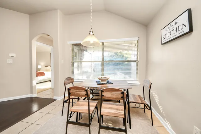 $2,200 | 13342 South Point Lane, Houston, TX 77034