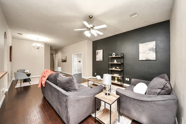 $2,200 | 13342 South Point Lane, Houston, TX 77034