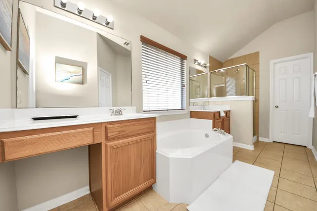 $2,200 | 13342 South Point Lane, Houston, TX 77034