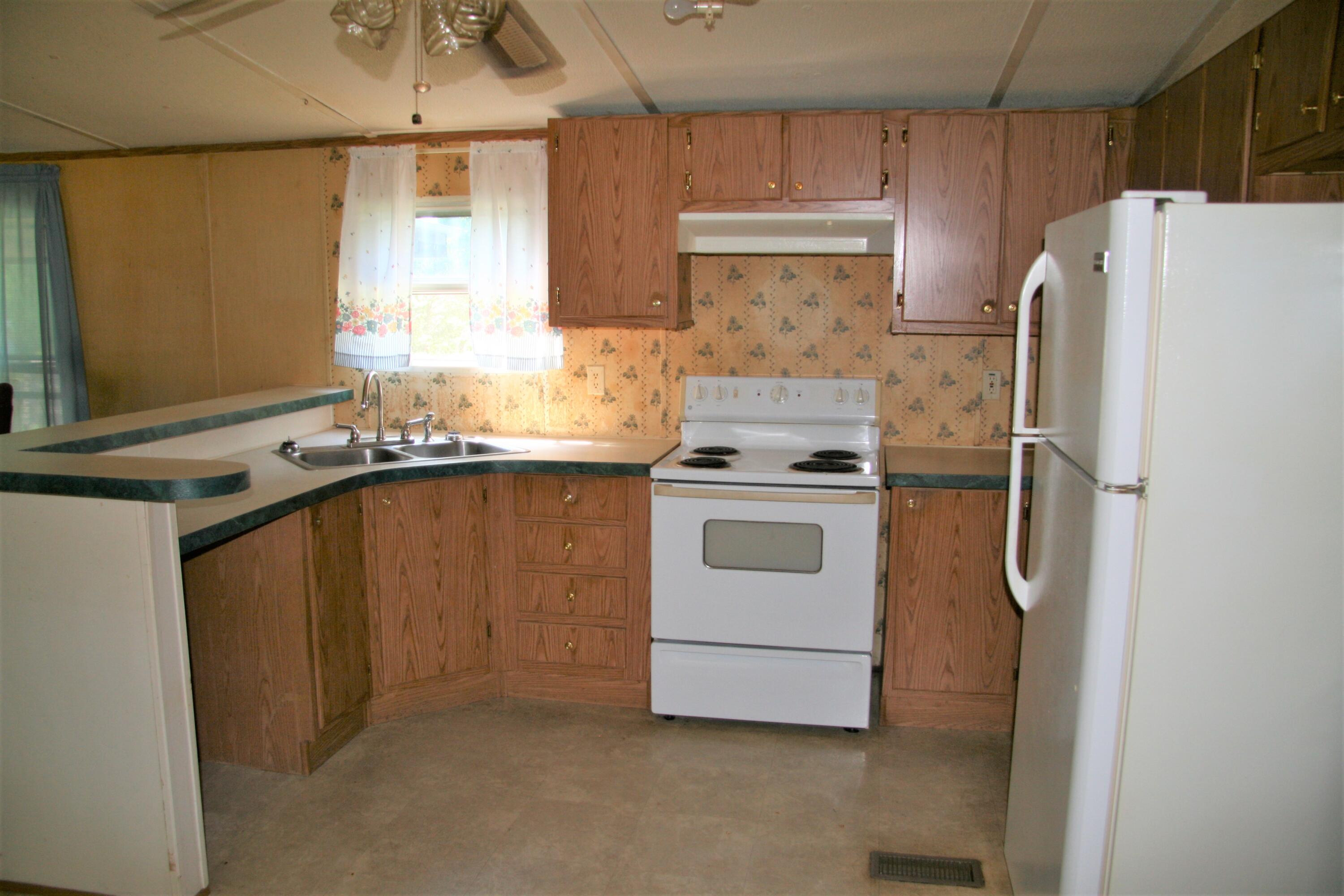 790 Rector Road Crossville, TN 38571 - Photo 8 of 14 IMG_0383