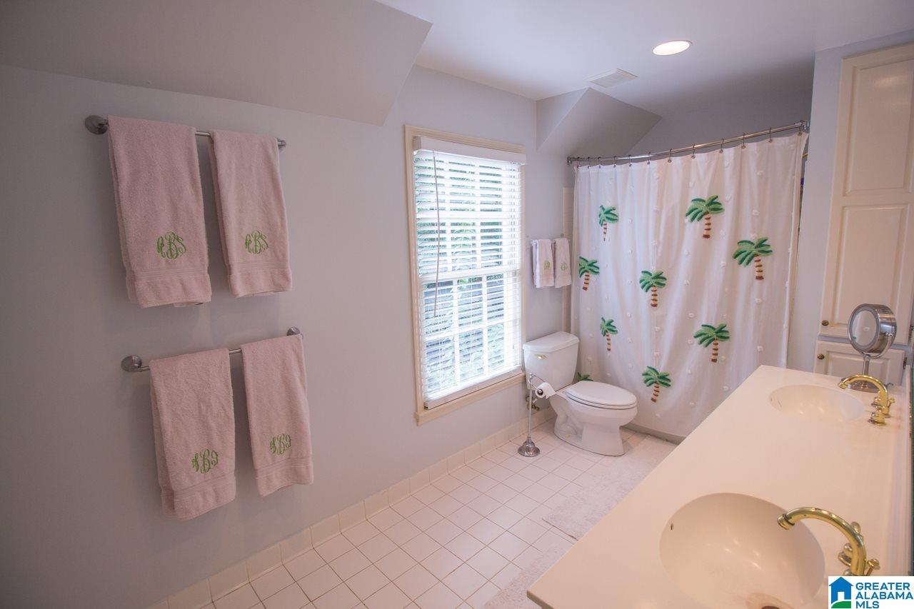 14 Spring Street Birmingham, AL 35213 - Photo 31 of 44