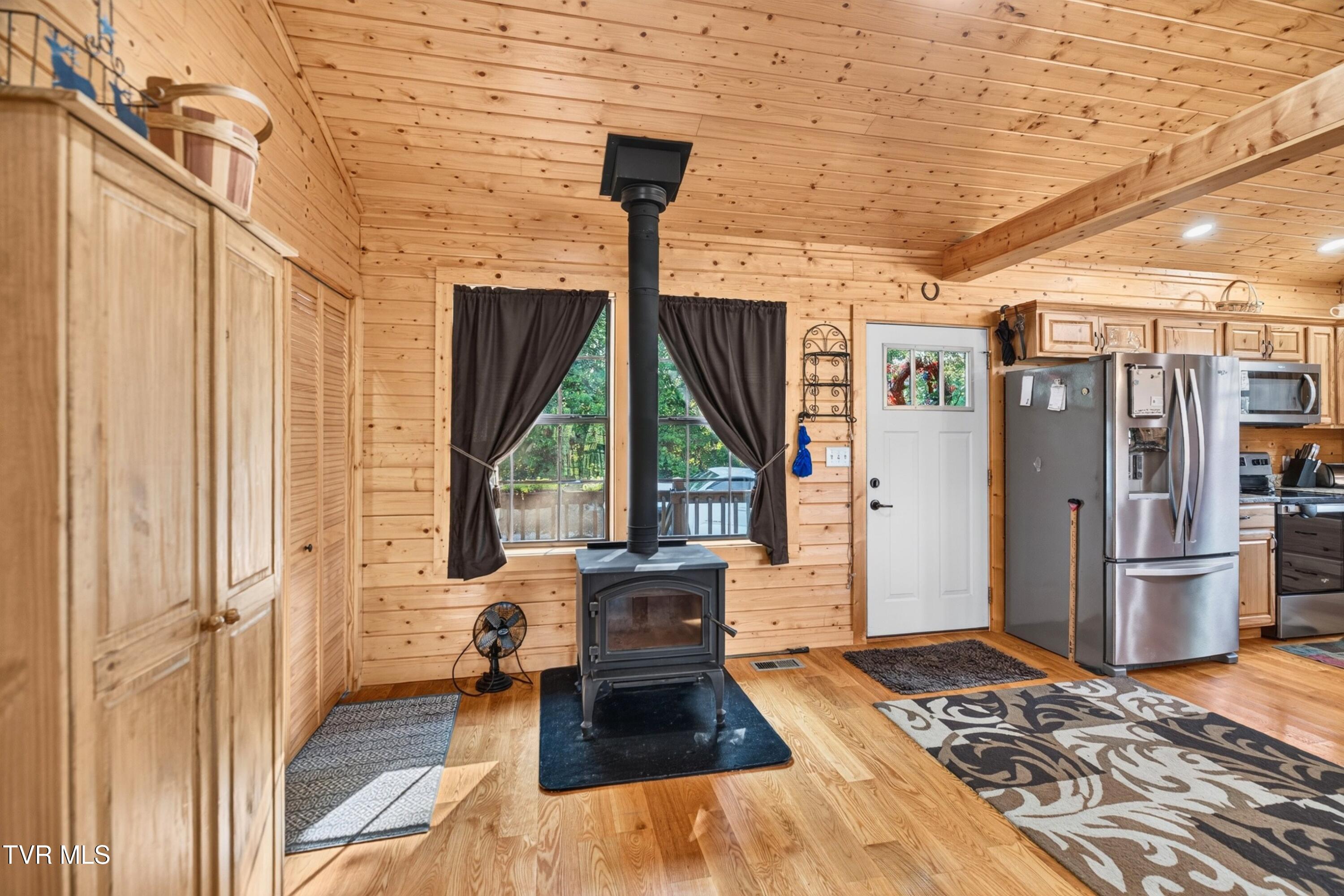 7020 Caney Valley Road Tazewell, TN 37879 - Photo 16 of 61 015-7020CaneyValleyRoad-Tazewell-TN-3787