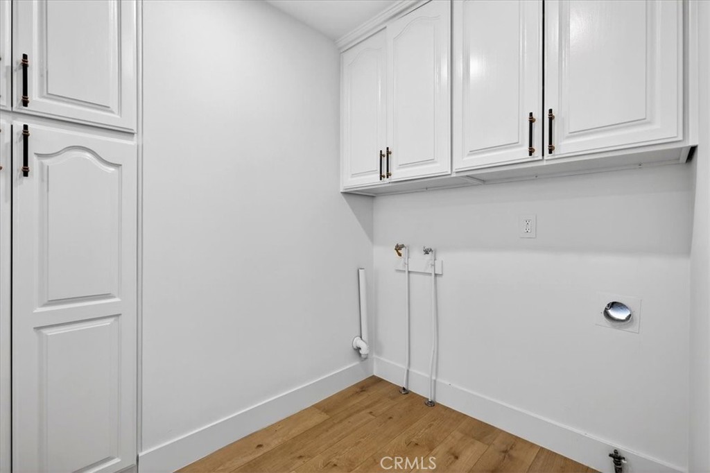 592 North Milford Road Orange, CA 92867 - Photo 14 of 39