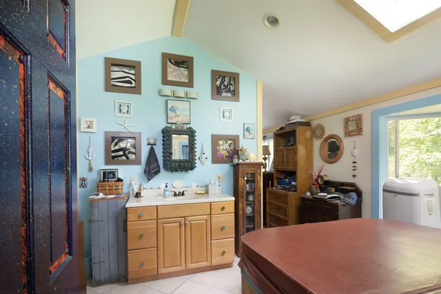 $799,000 | 48 Preston Lane, Salisbury, CT 06068