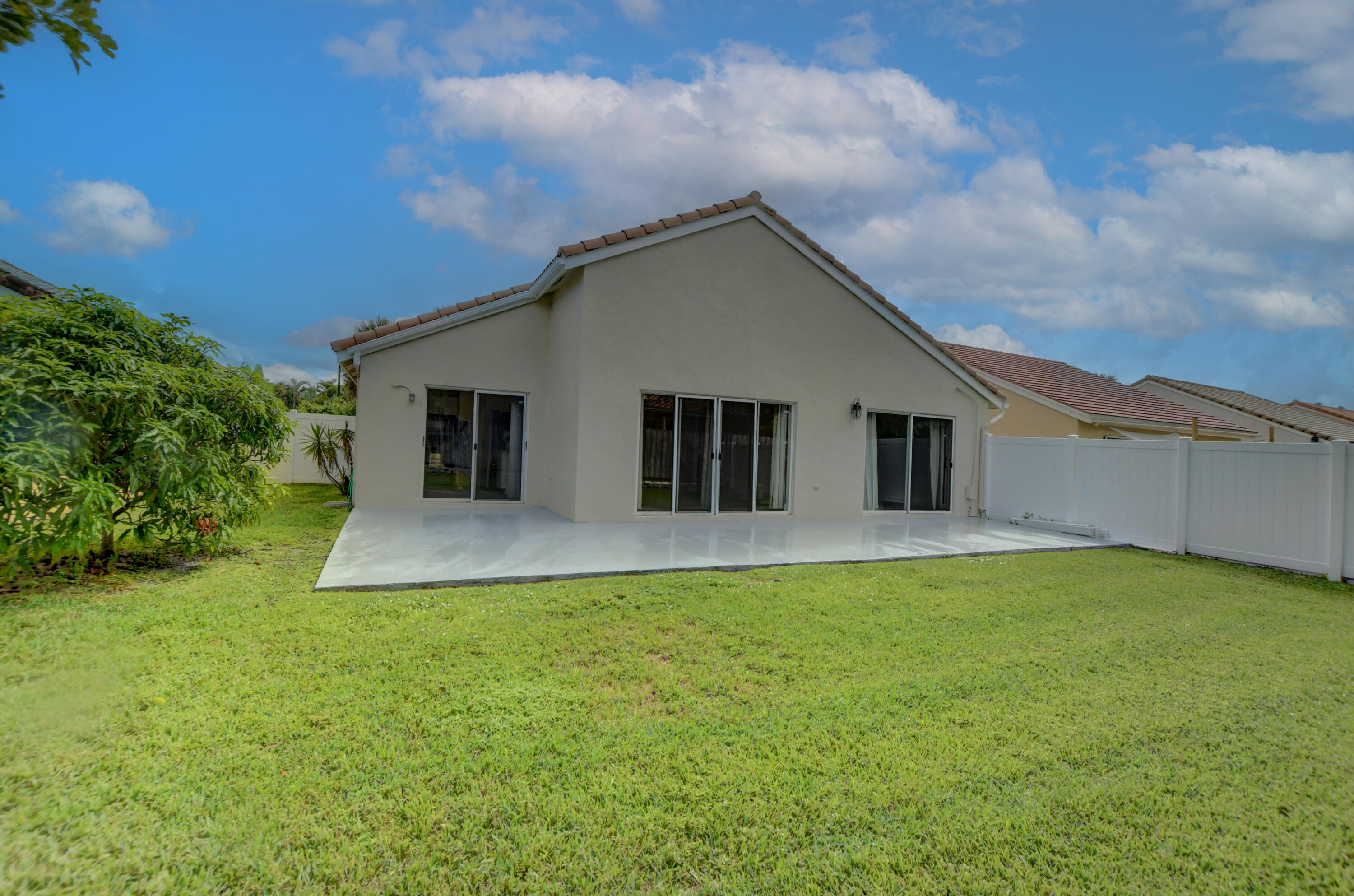 10150 Fanfare Drive Boca Raton, FL 33428 - Photo 27 of 48 24_ebf_3221_2_3_4_5