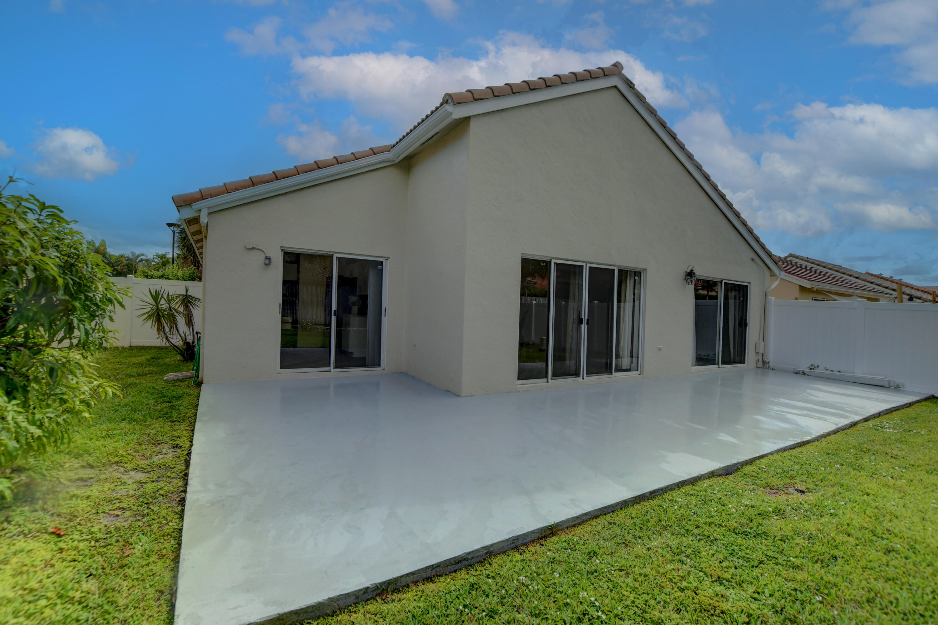10150 Fanfare Drive Boca Raton, FL 33428 - Photo 29 of 48 25_ebf_3226_27_28_29_30