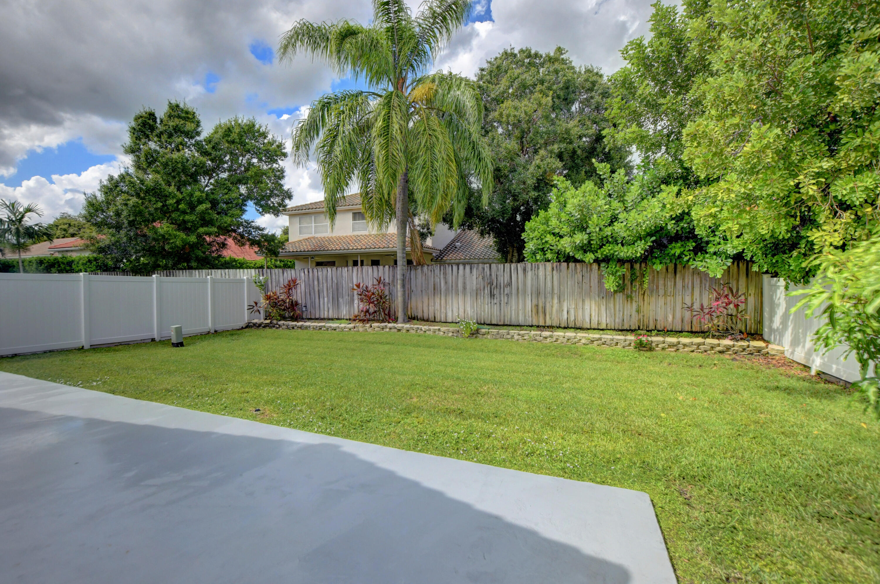 10150 Fanfare Drive Boca Raton, FL 33428 - Photo 30 of 48 21_ebf_3206_07_08_09_10